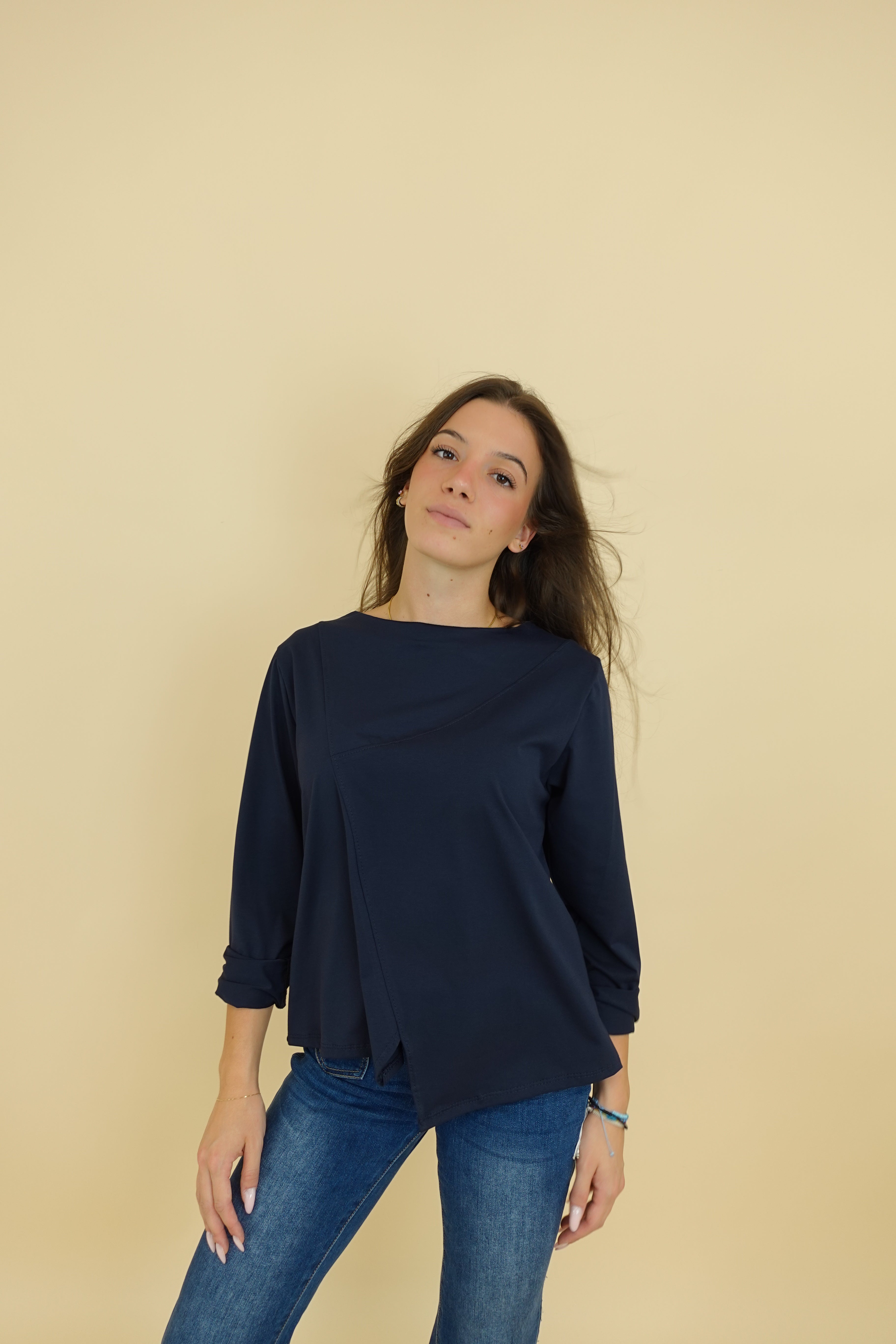Maglia assimetrica blu