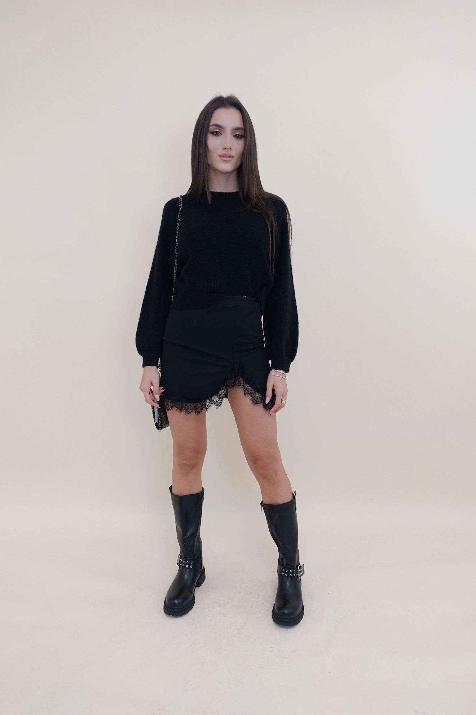 Gonna Pizzo Nero