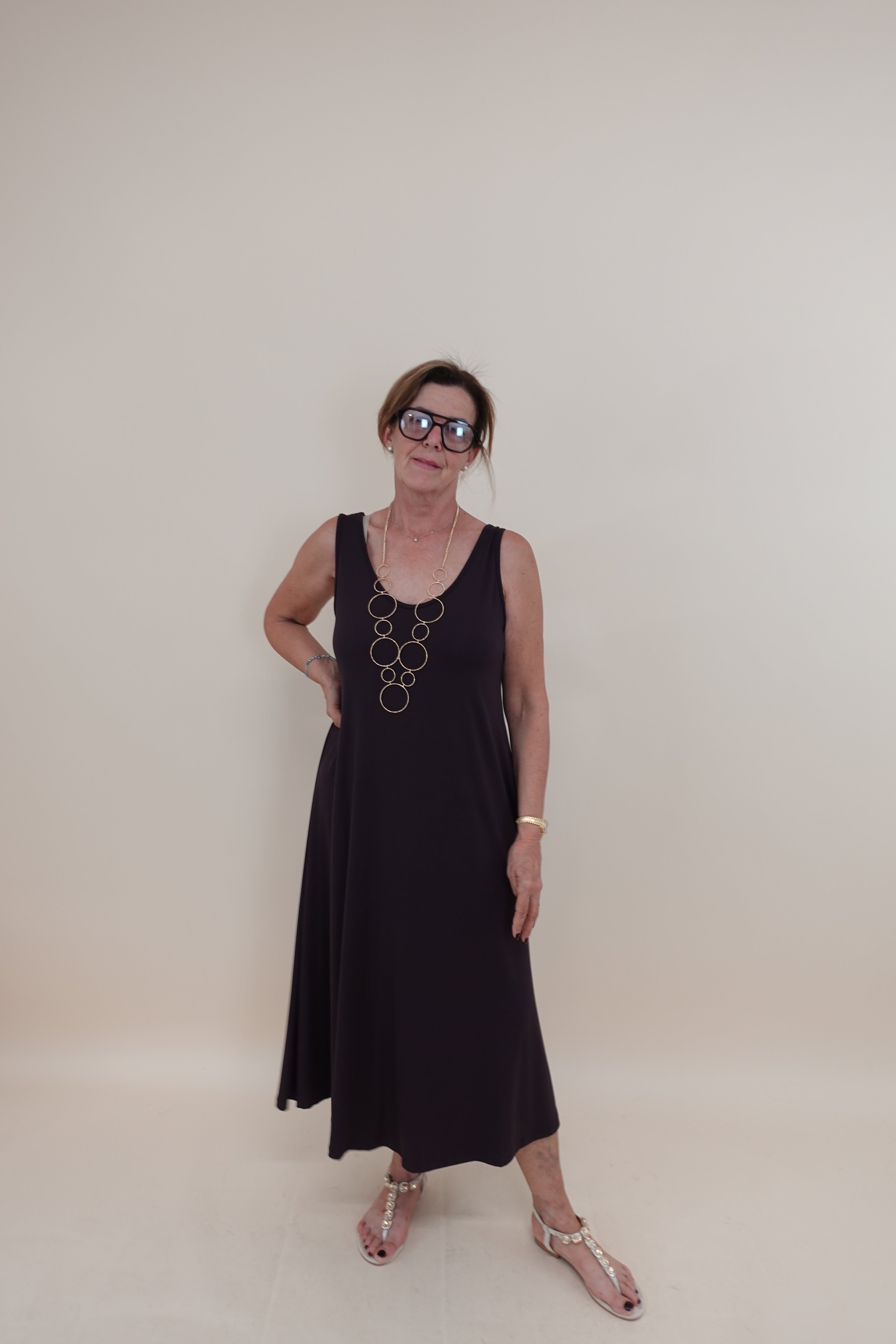 Abito Angelica Marrone