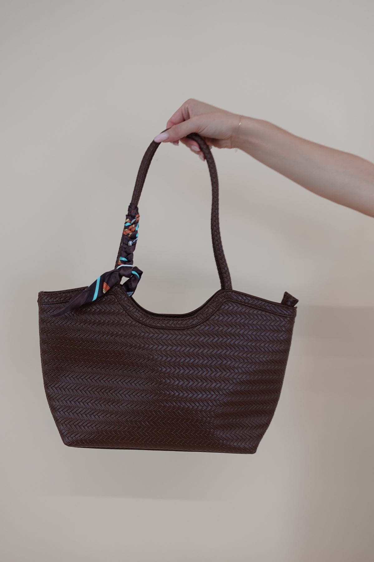 Borsa Eliana Marrone Chiaro