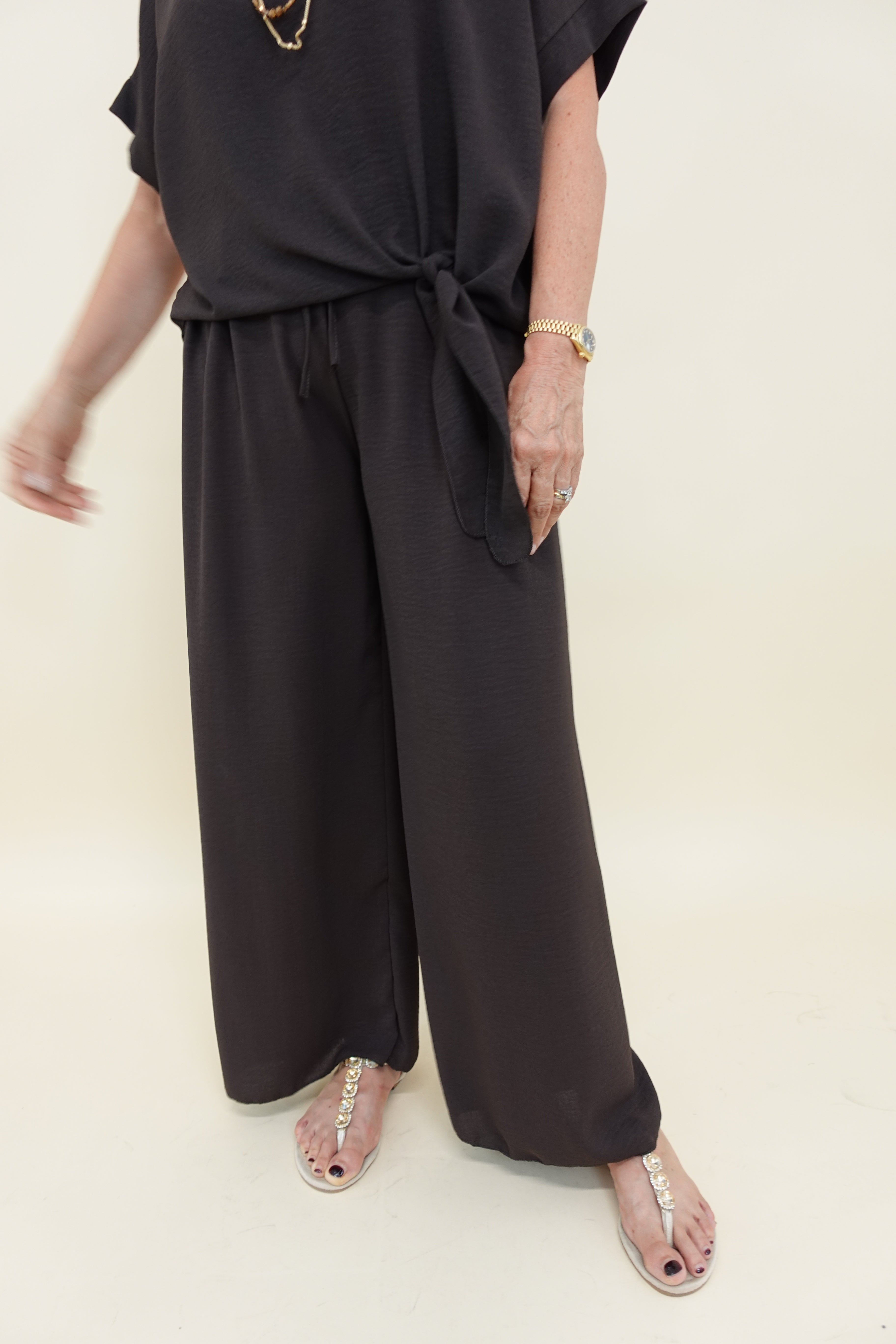 Completo Curvy Marrone