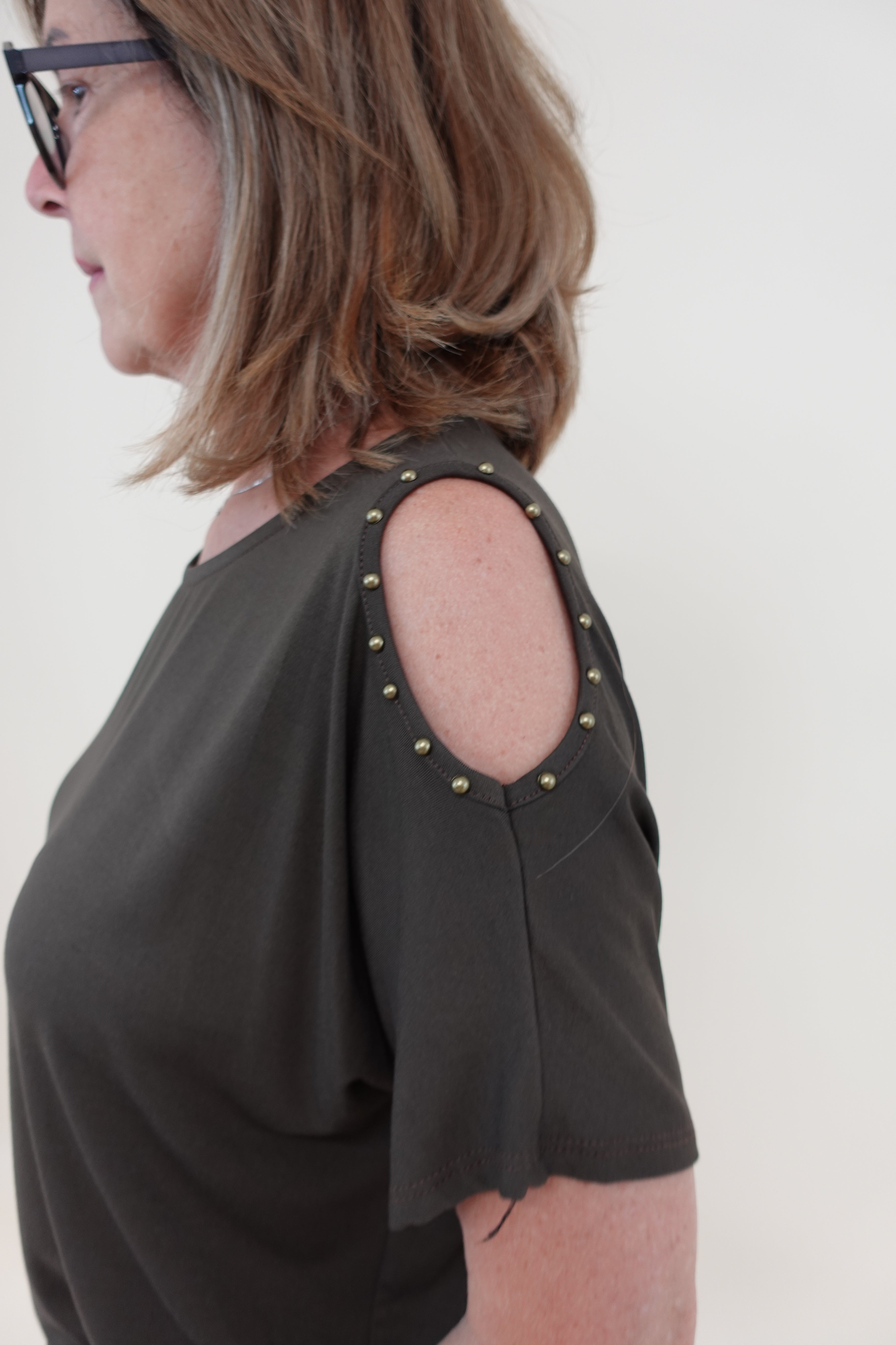 Maglia Over Borchie Marrone