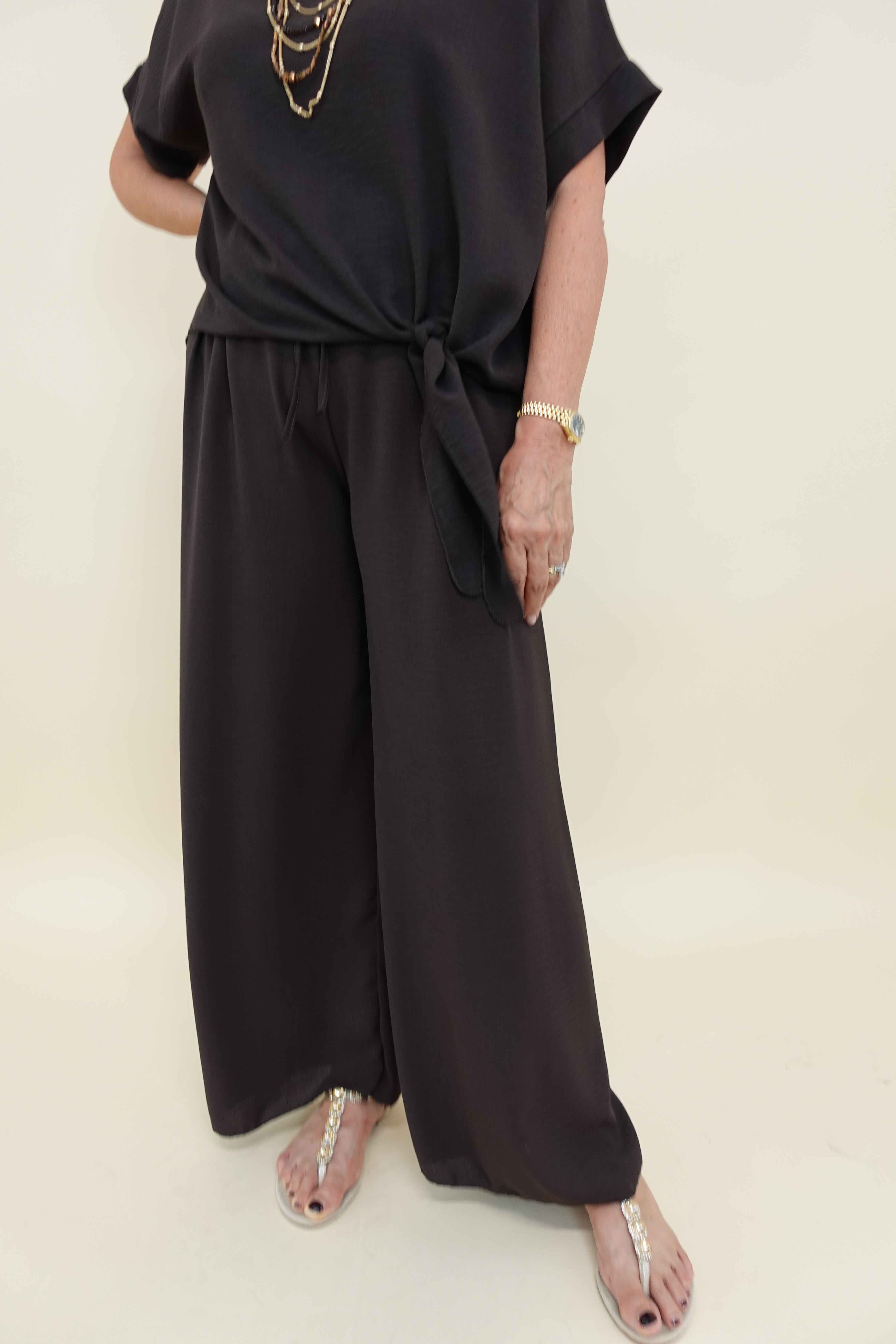 Completo Curvy Marrone