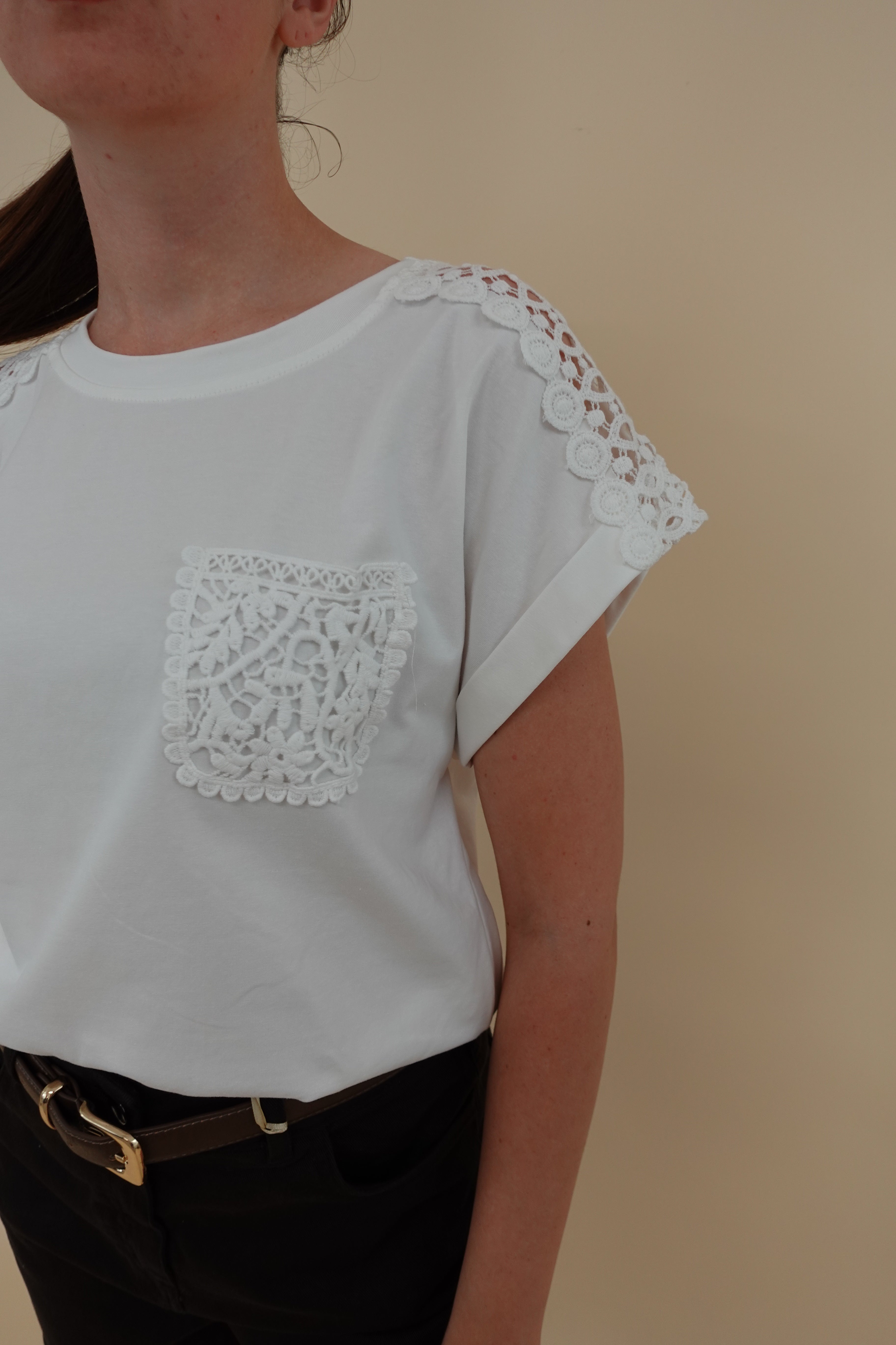 T-Shirt Ricamo Bianca