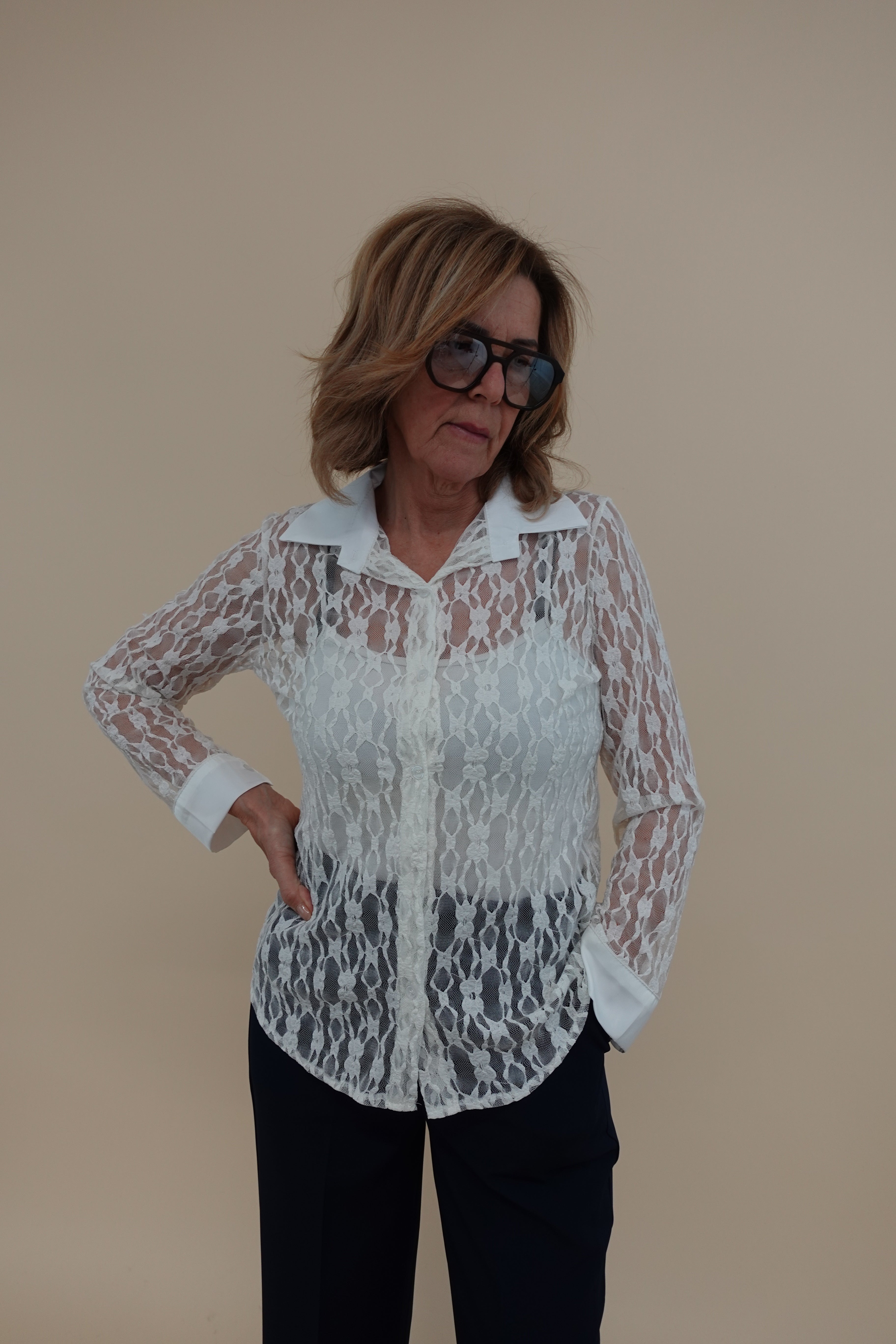 Camicia in pizzo bianco