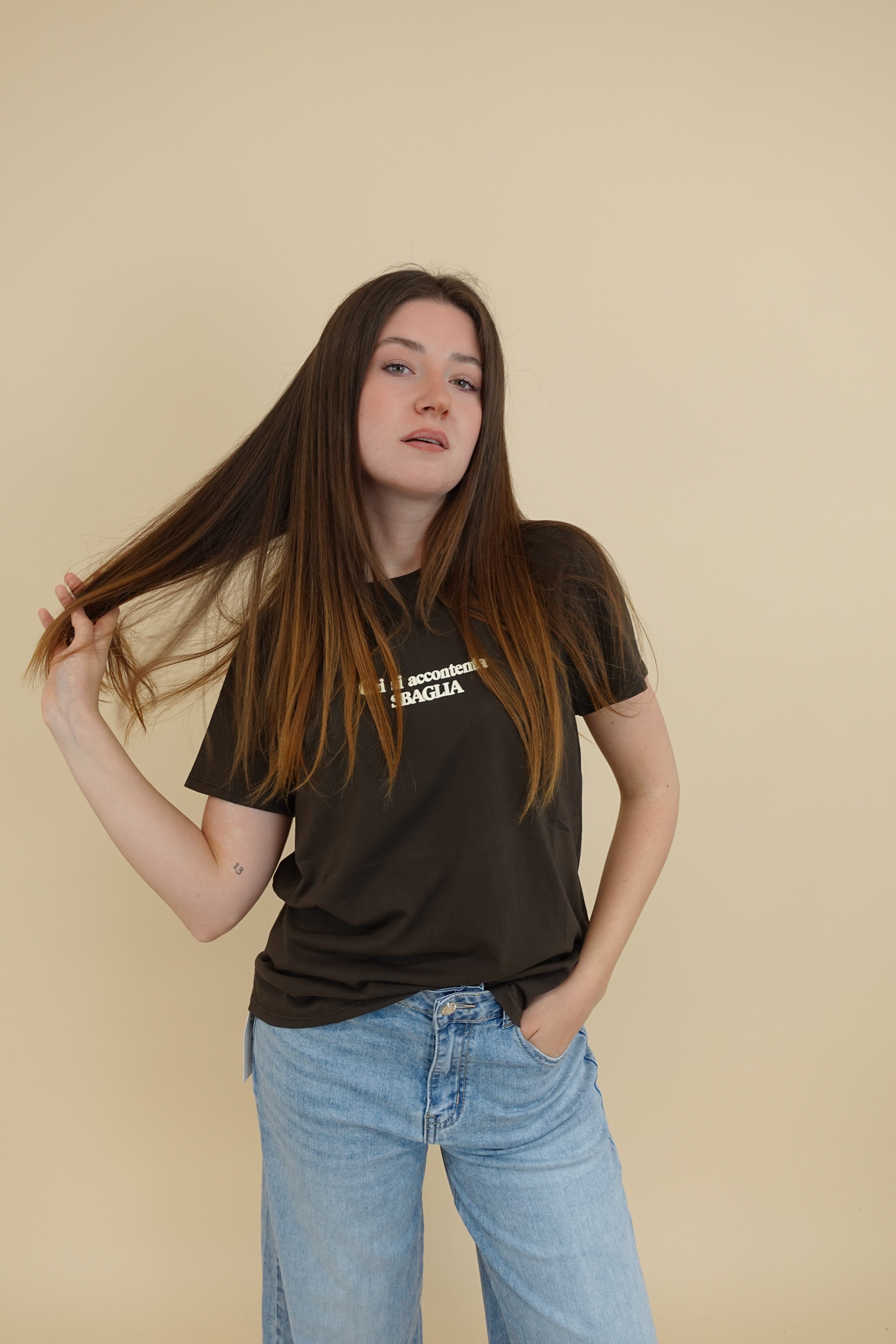T- shirt Accontenta