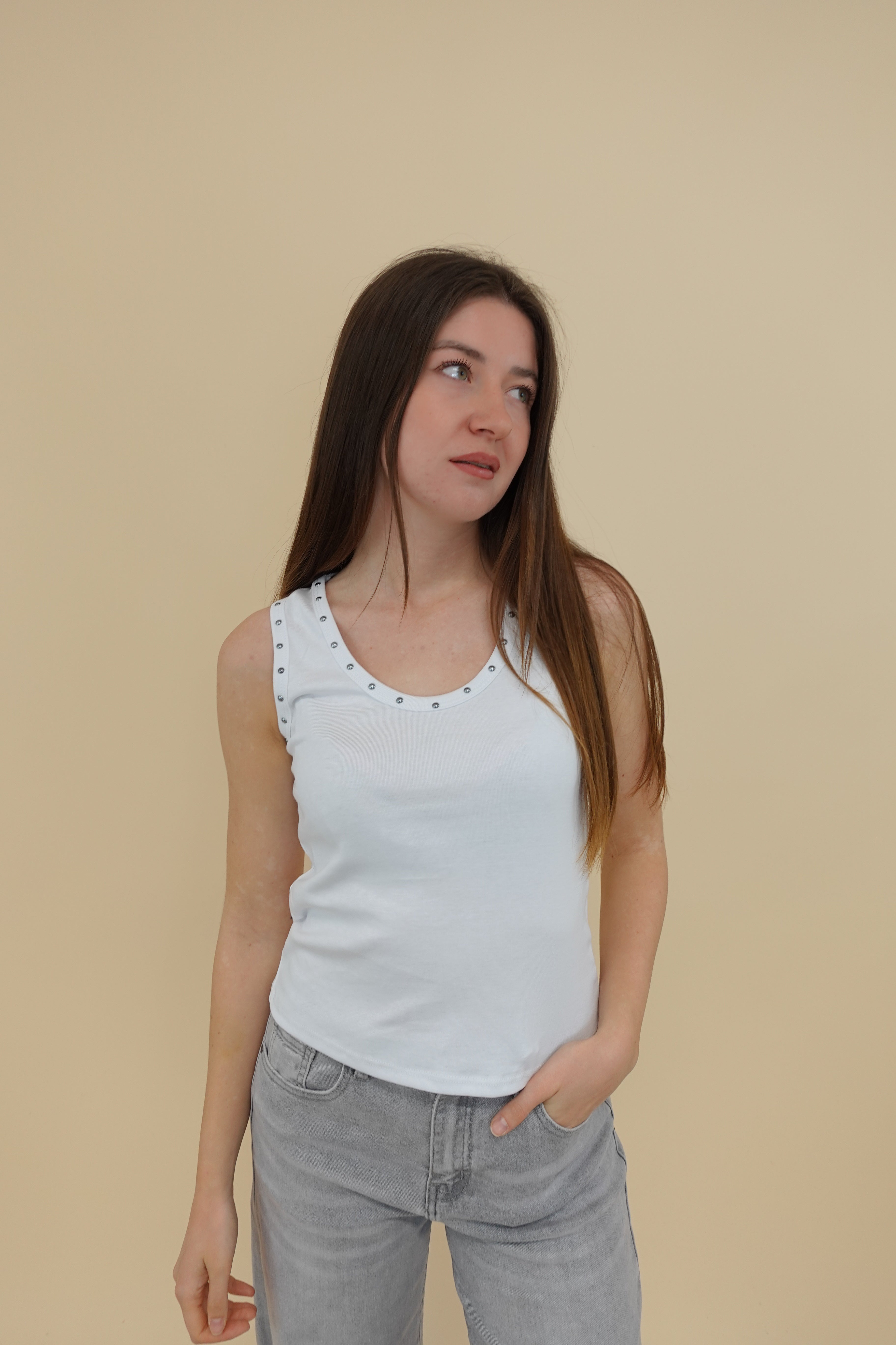 Canotta Borchie Bianca