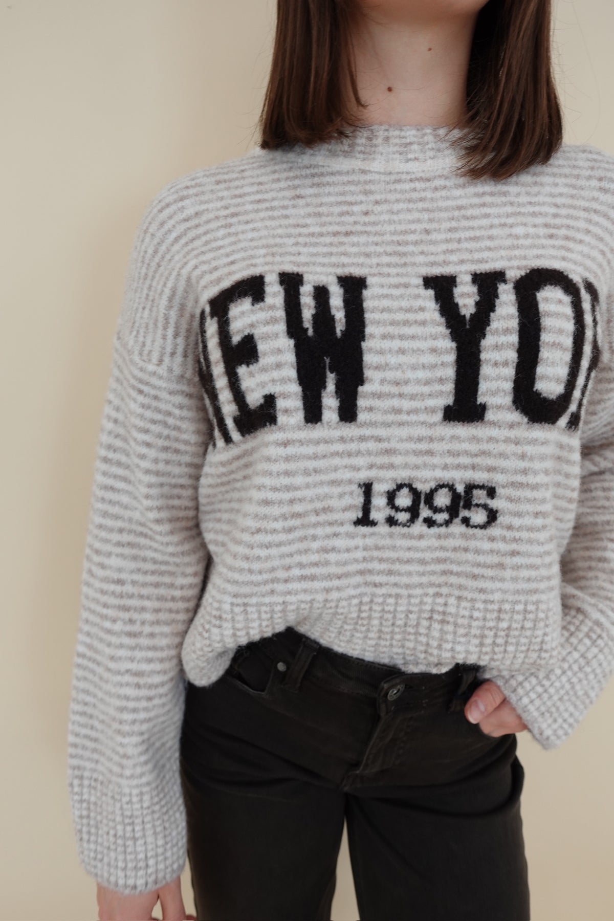 Maglione NY beige&nero