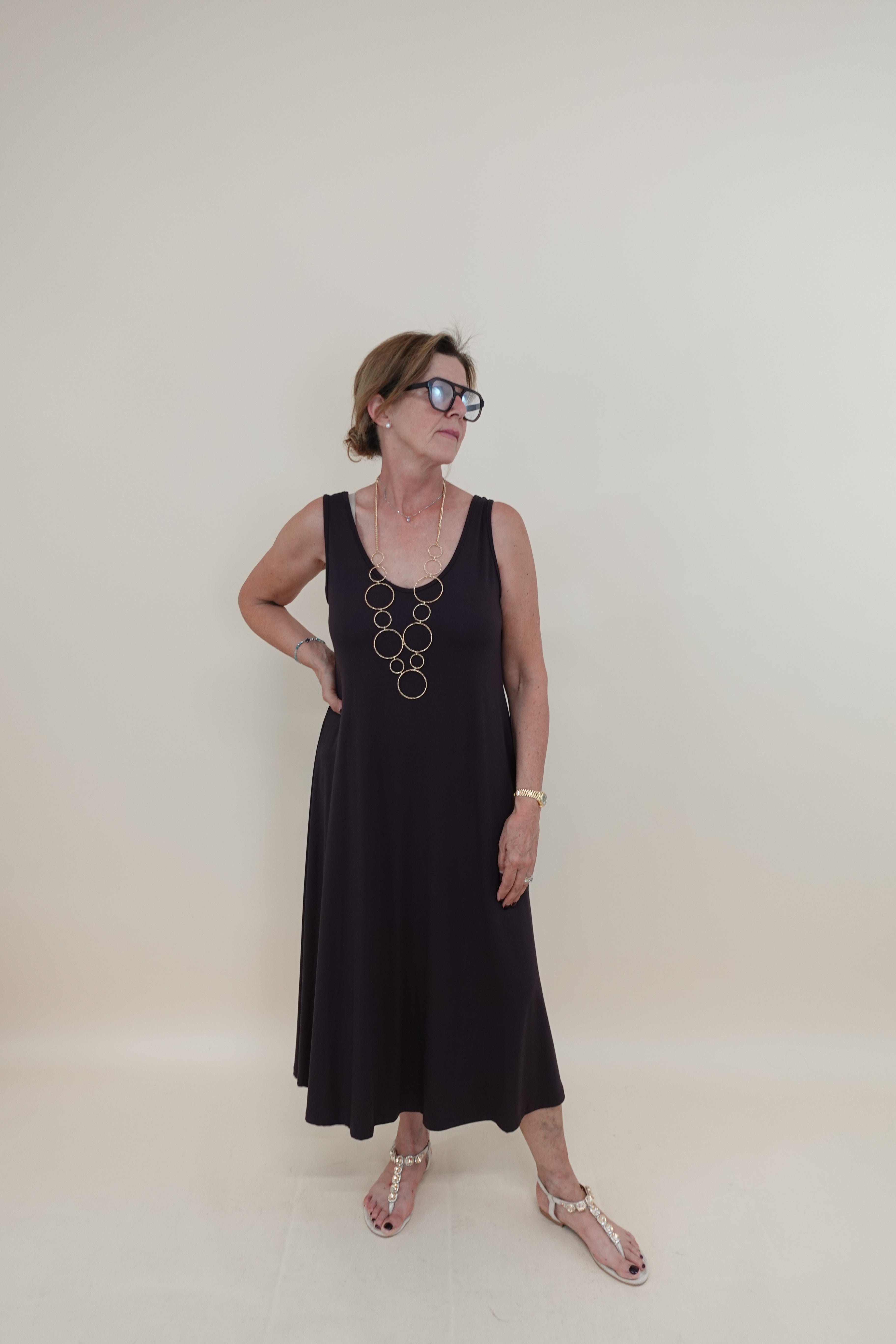 Abito Angelica Marrone