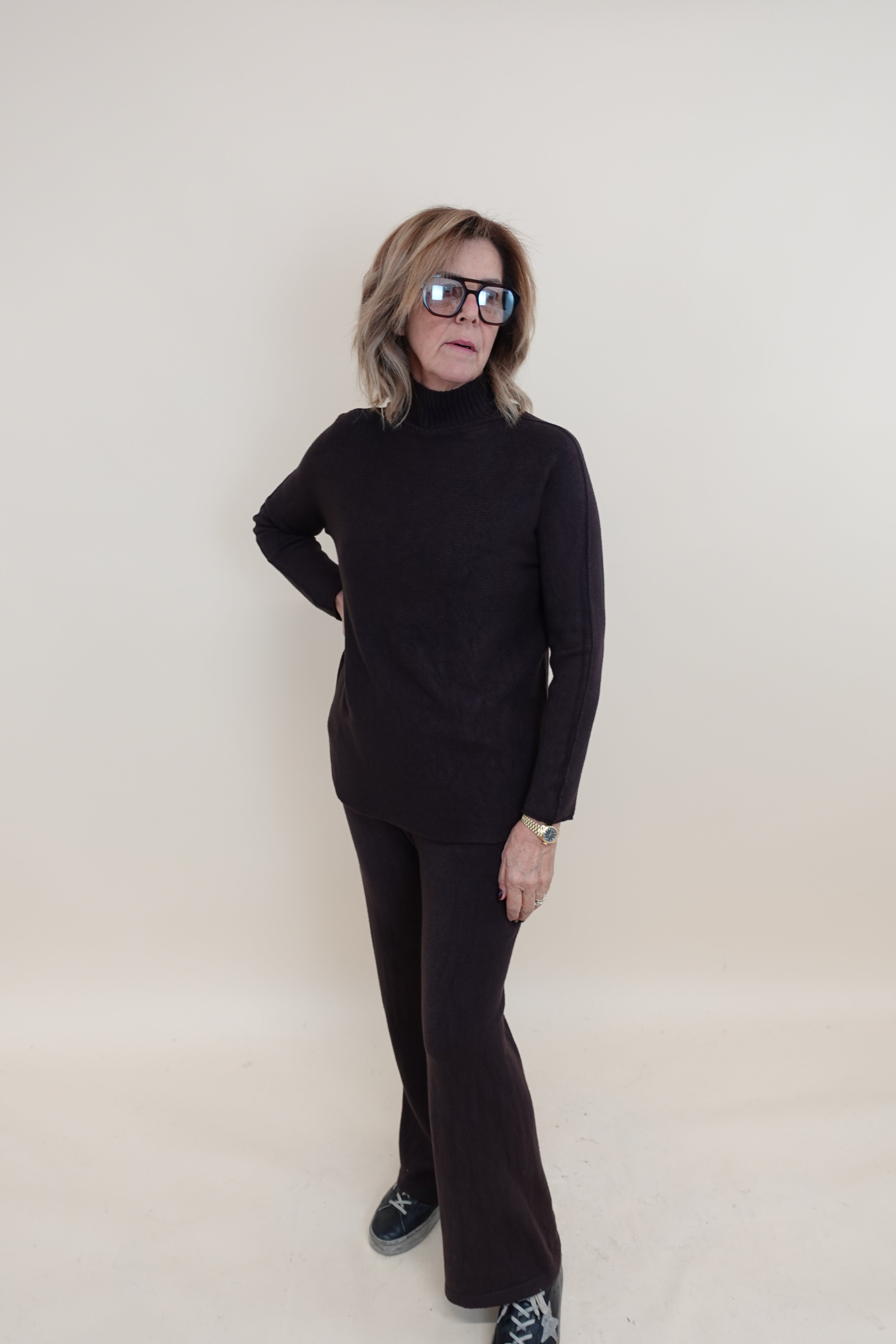 Completo Lupo marrone