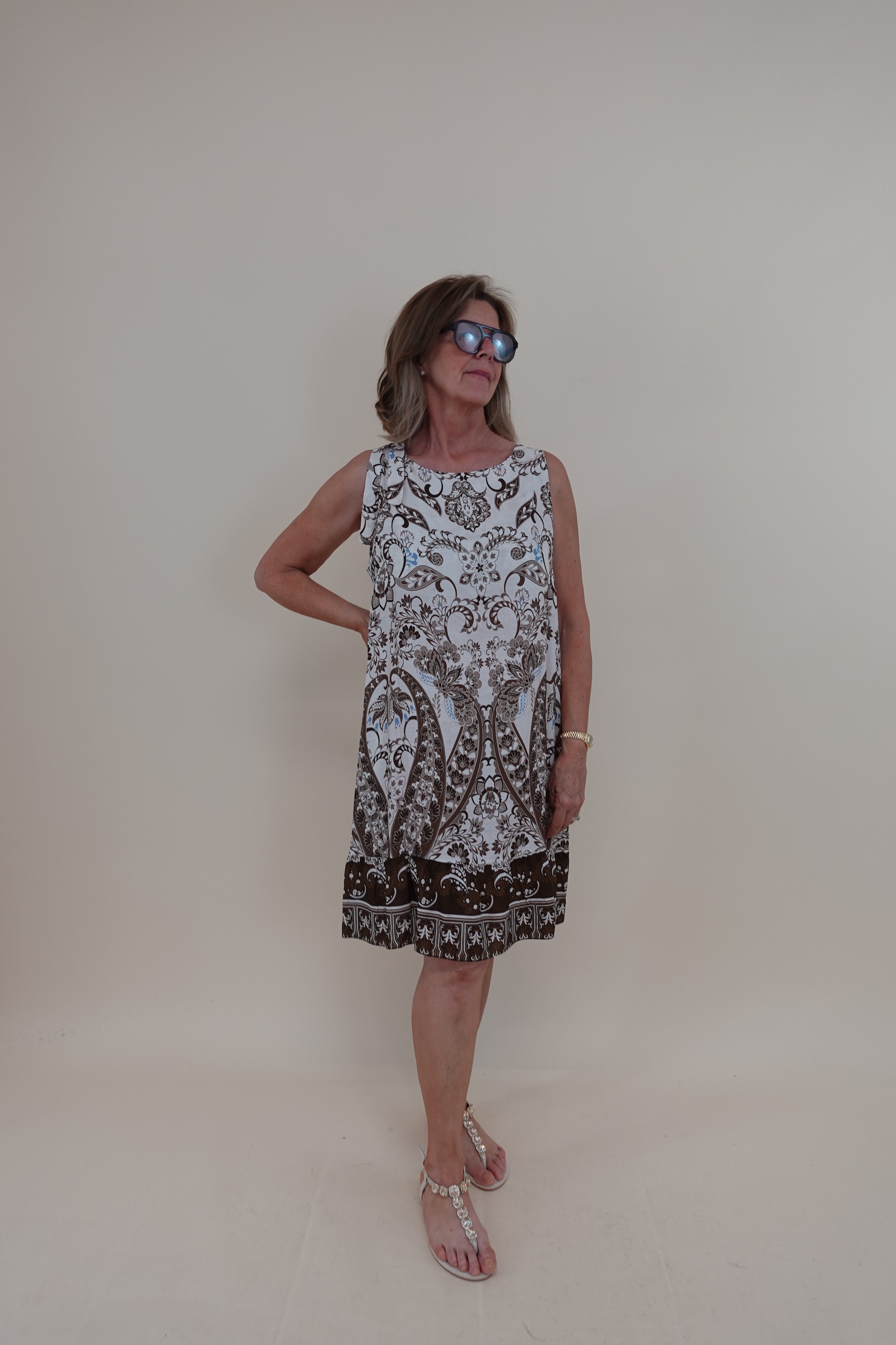 Abito Lorena Marrone