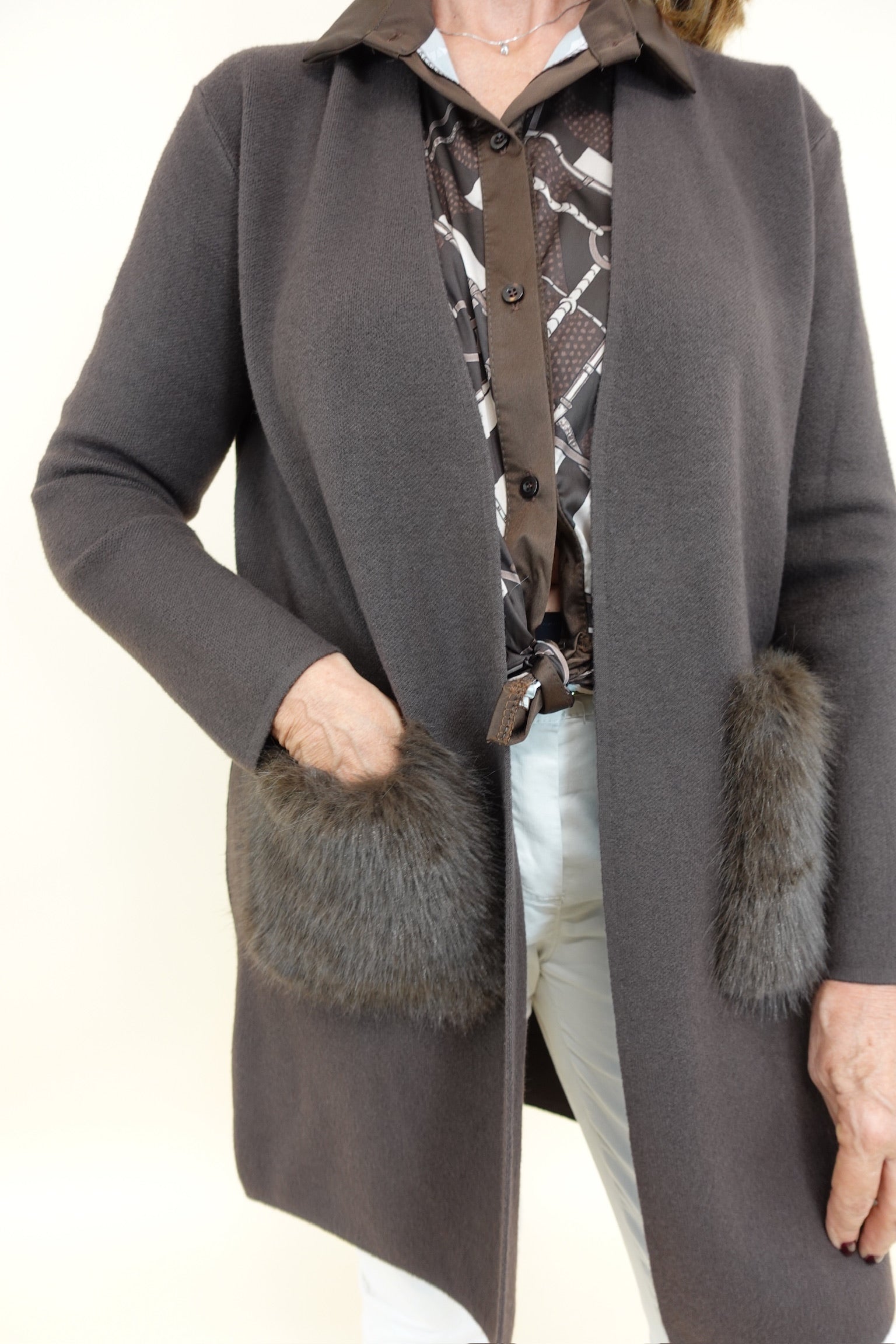 Cardigan Camilla Marrone
