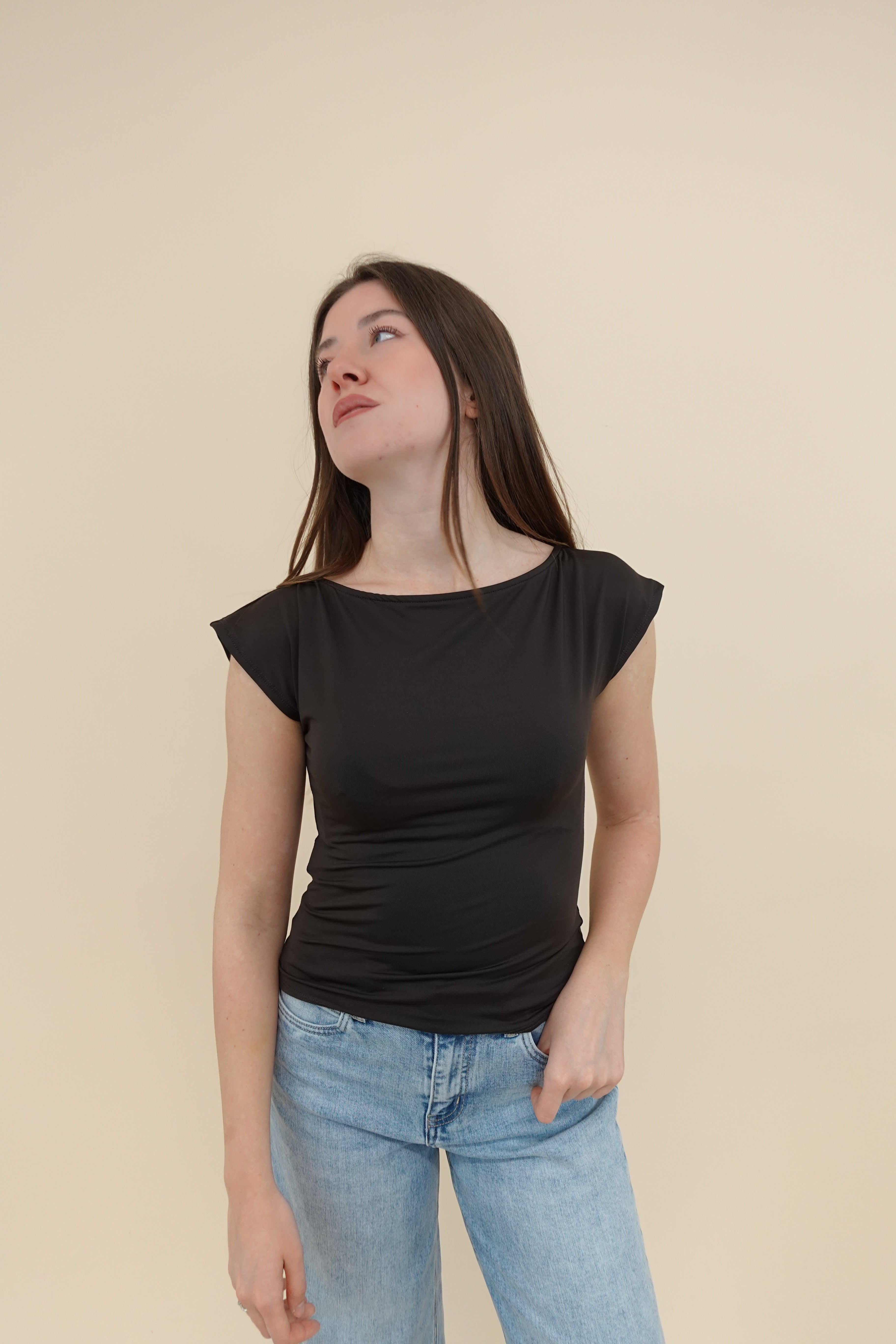 Top Samantha Marrone