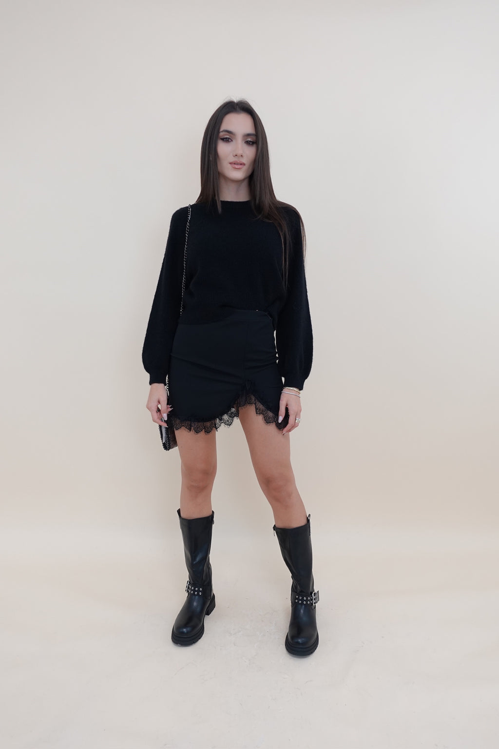Gonna Pizzo Nero