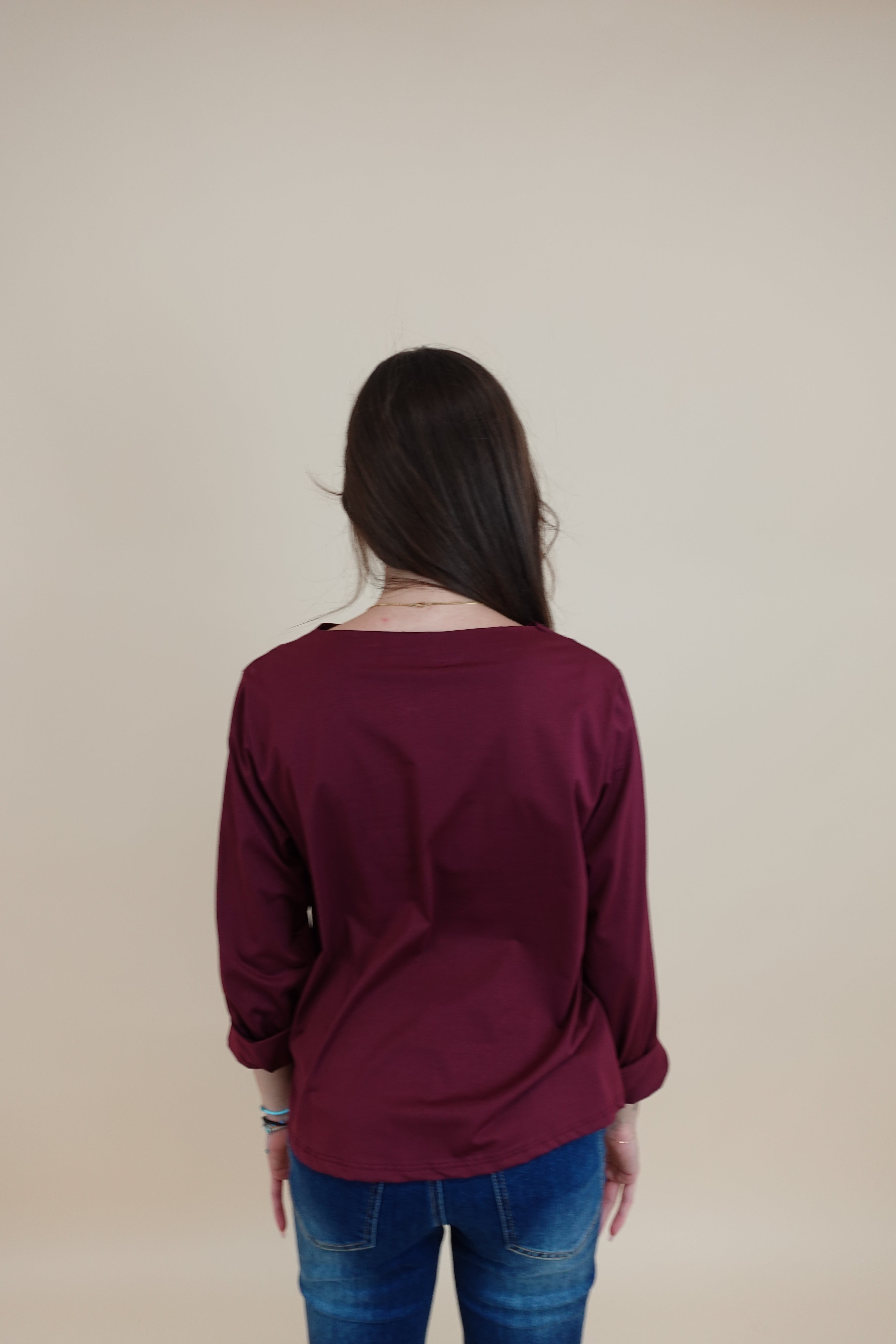 Maglia assimentrica bordeaux