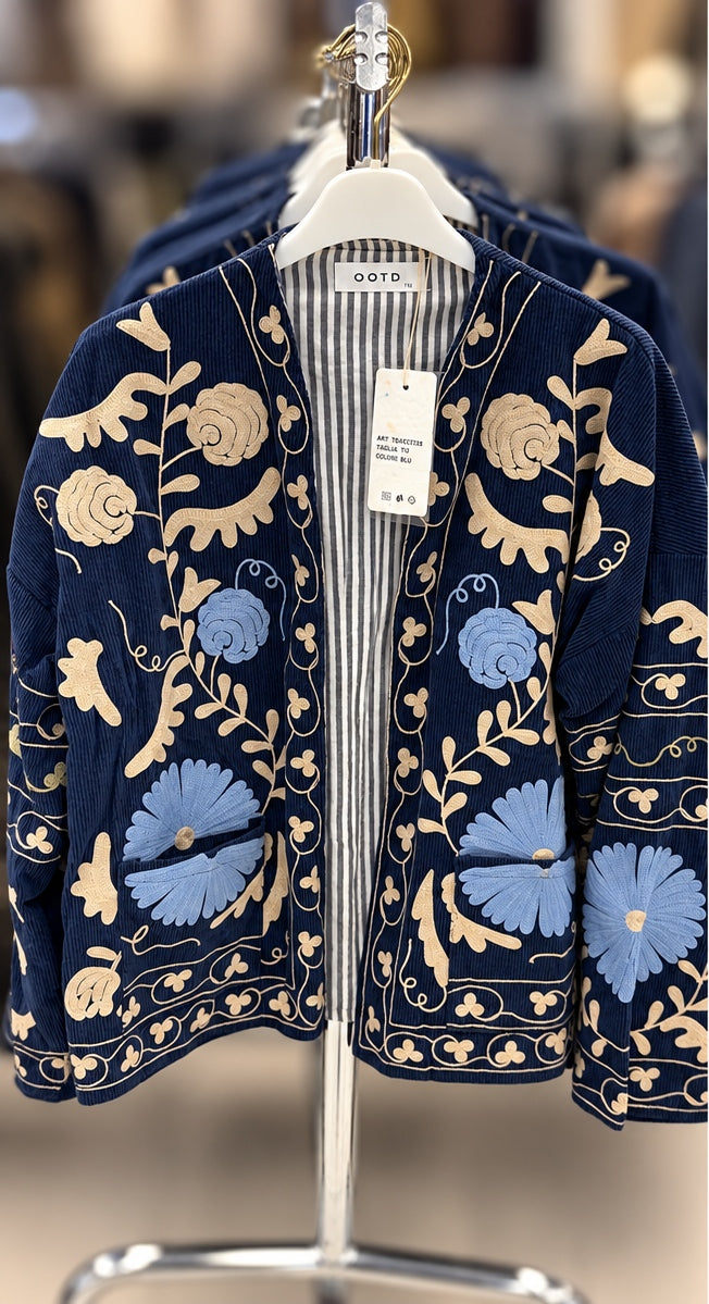 Suzani new blu