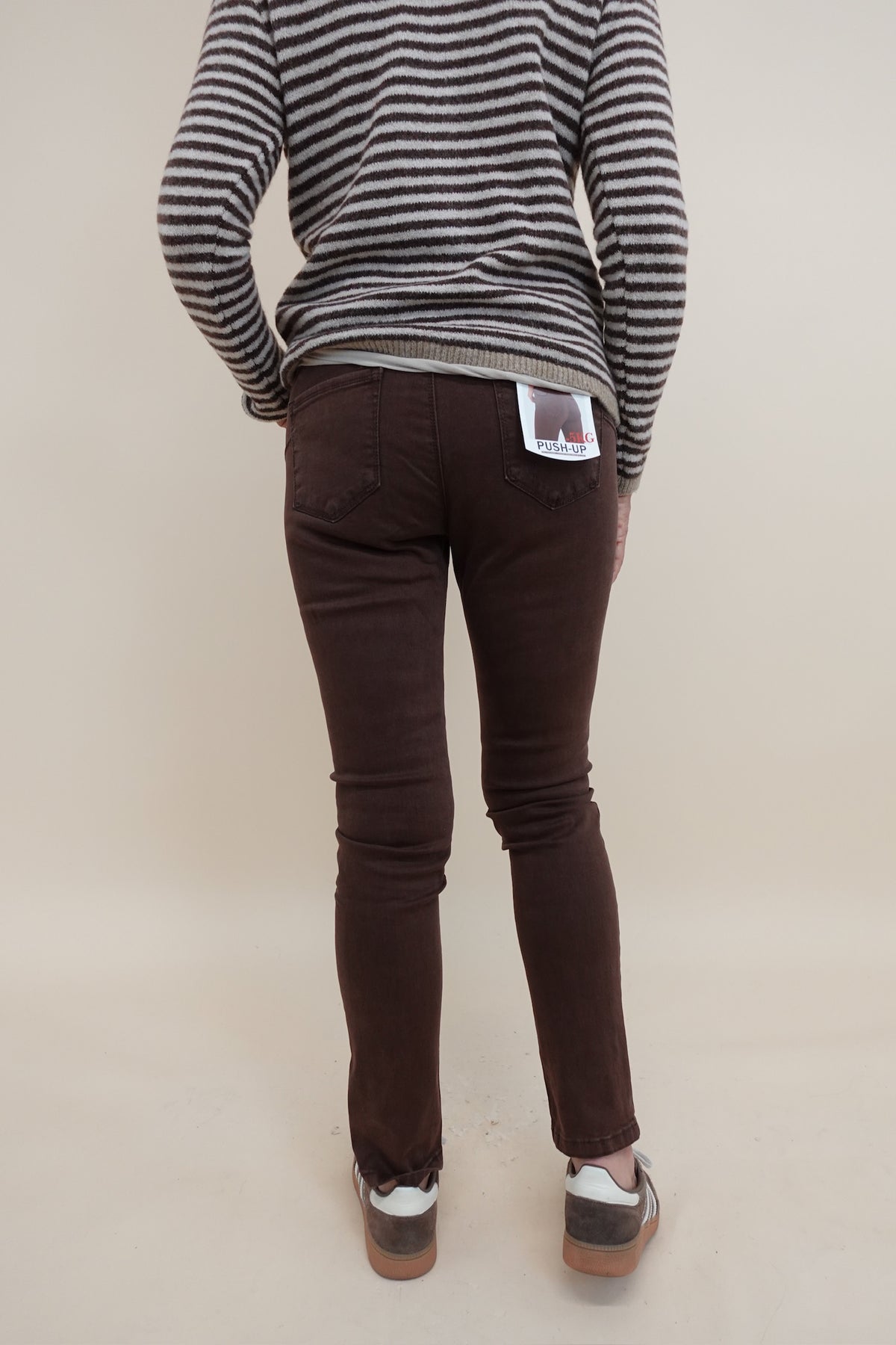 Jeans Skinny Marrone ￼