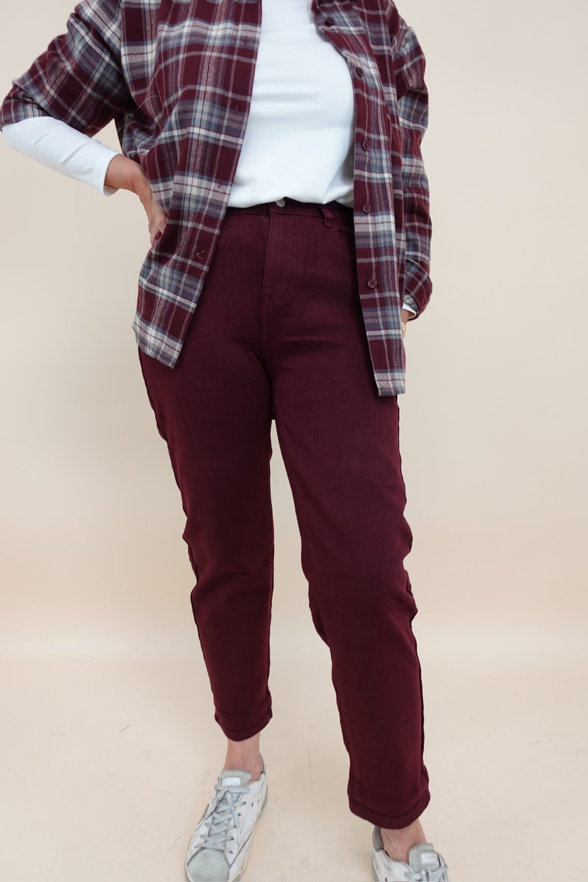 Jeans Momfit Bordeaux