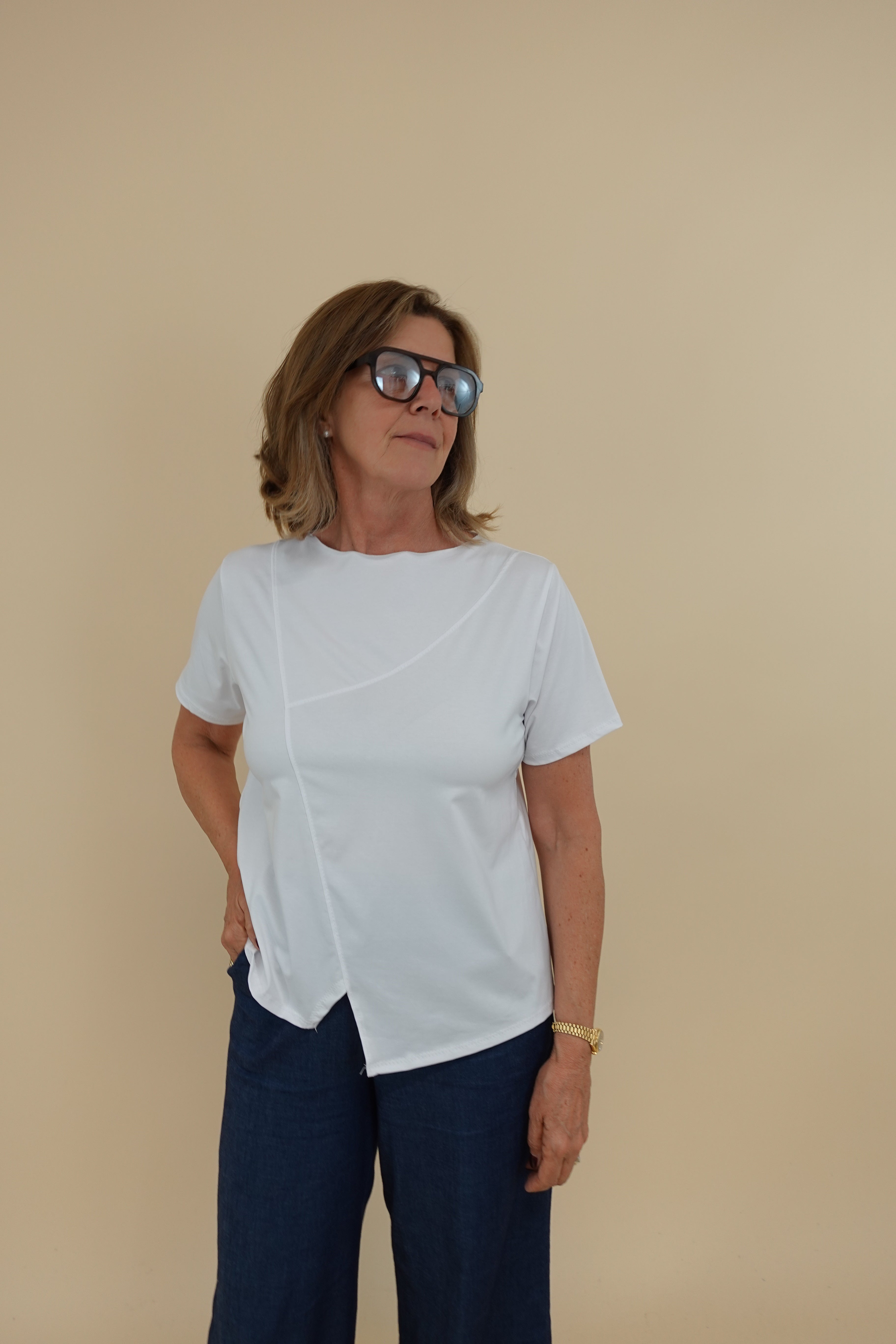 T-shirt Assimmetrica Bianca