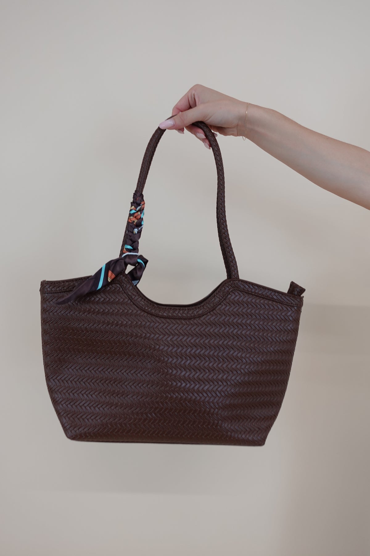 Borsa Eliana Marrone Chiaro