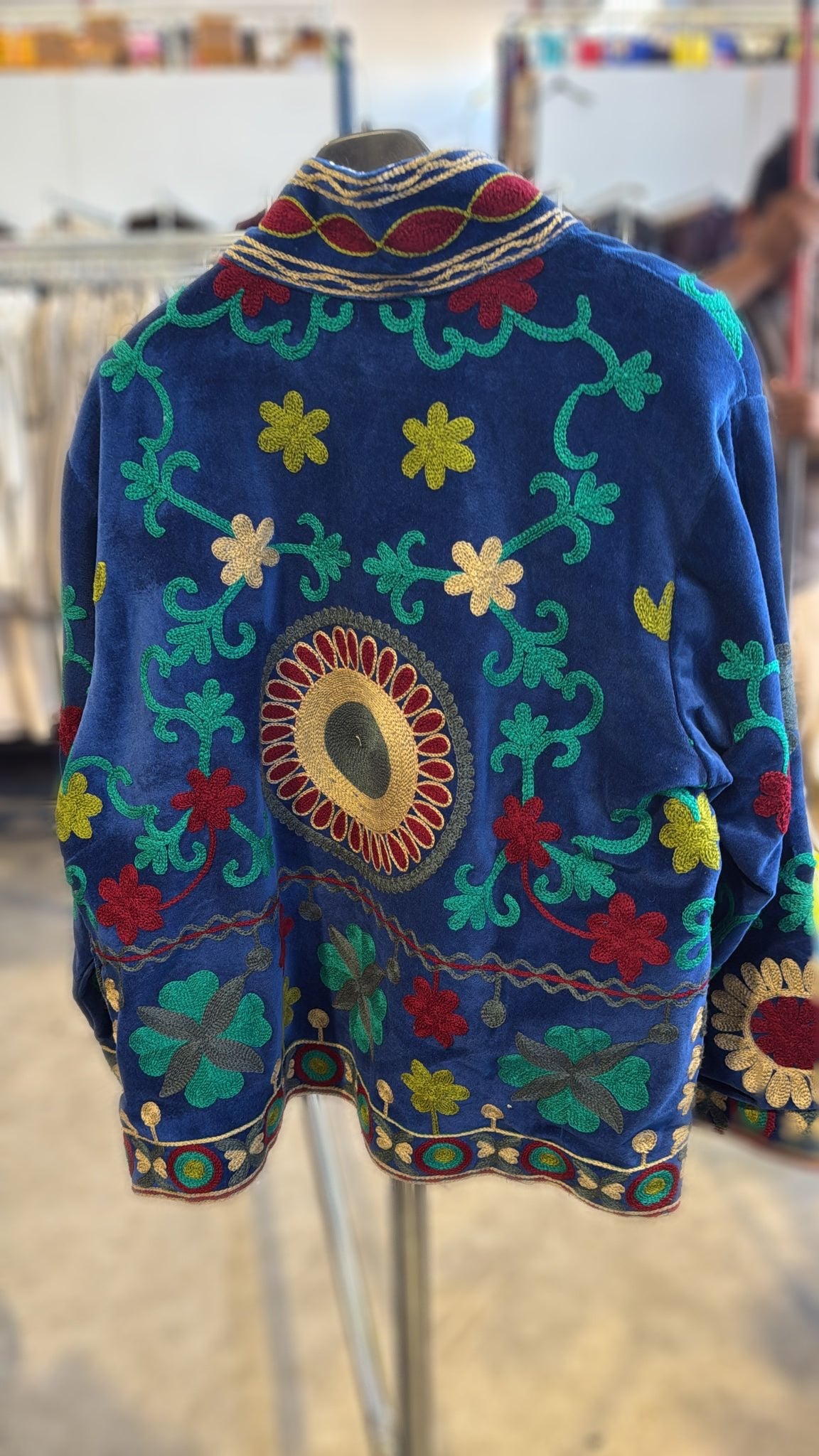 Suzani 06