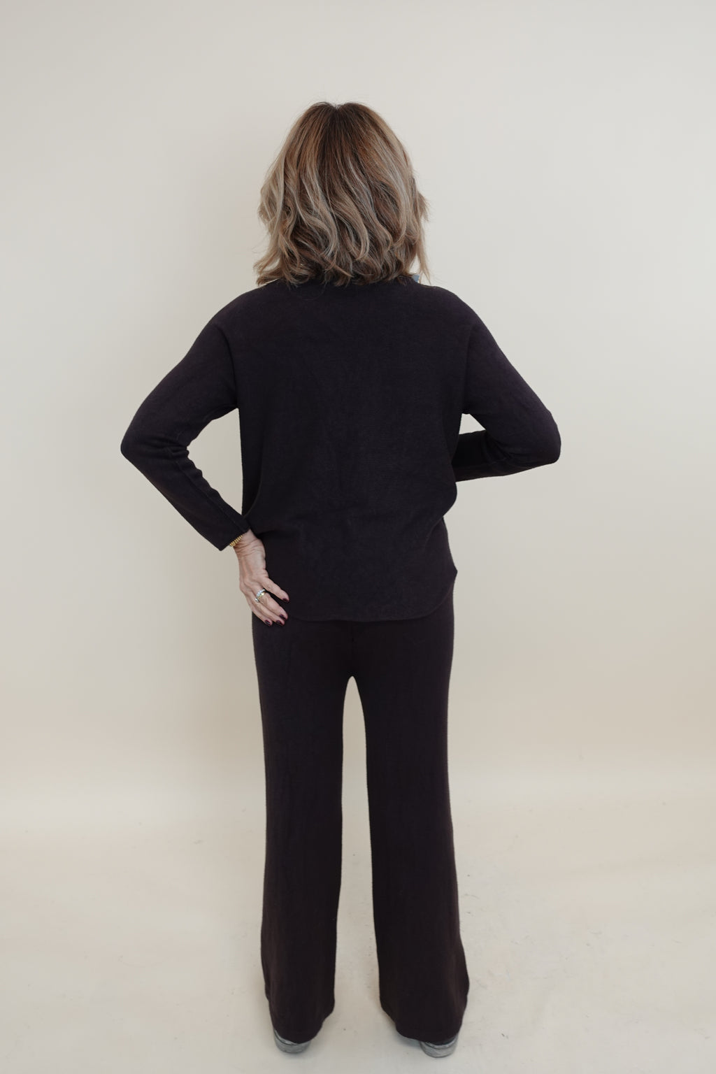 Completo Lupo marrone