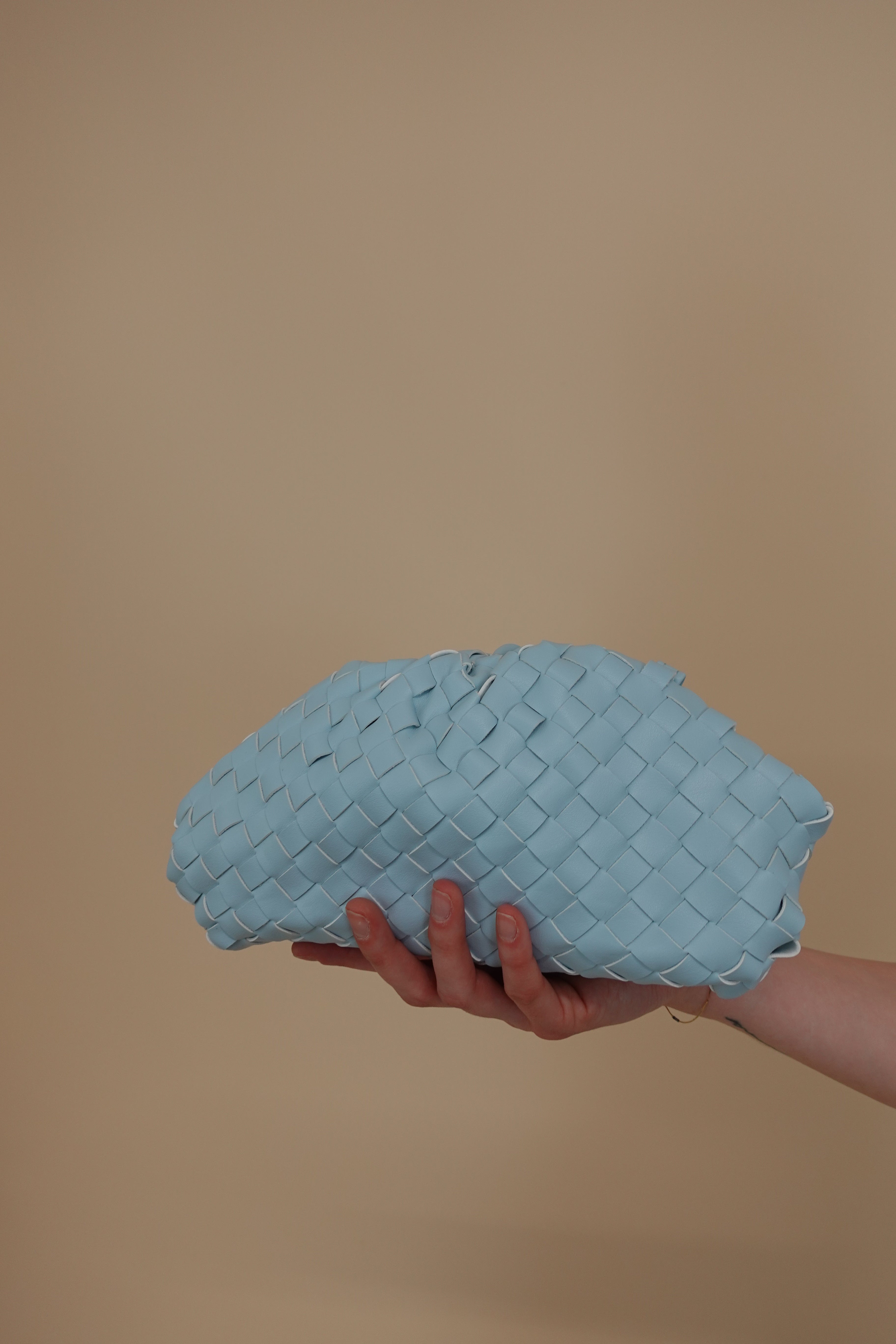 Pochette Intreccio Azzurra