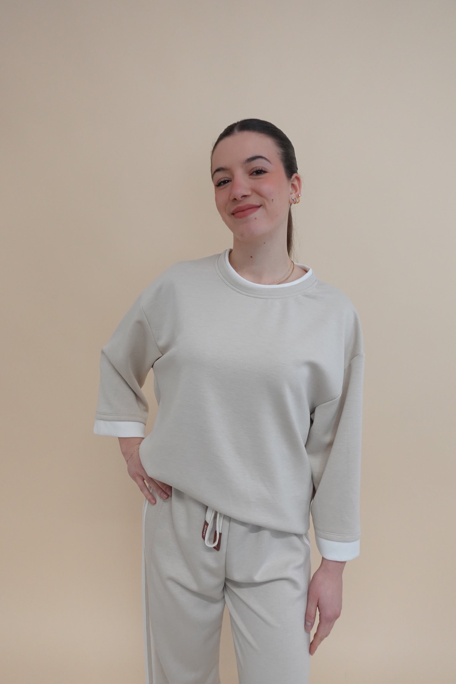 Tuta fuerte beige