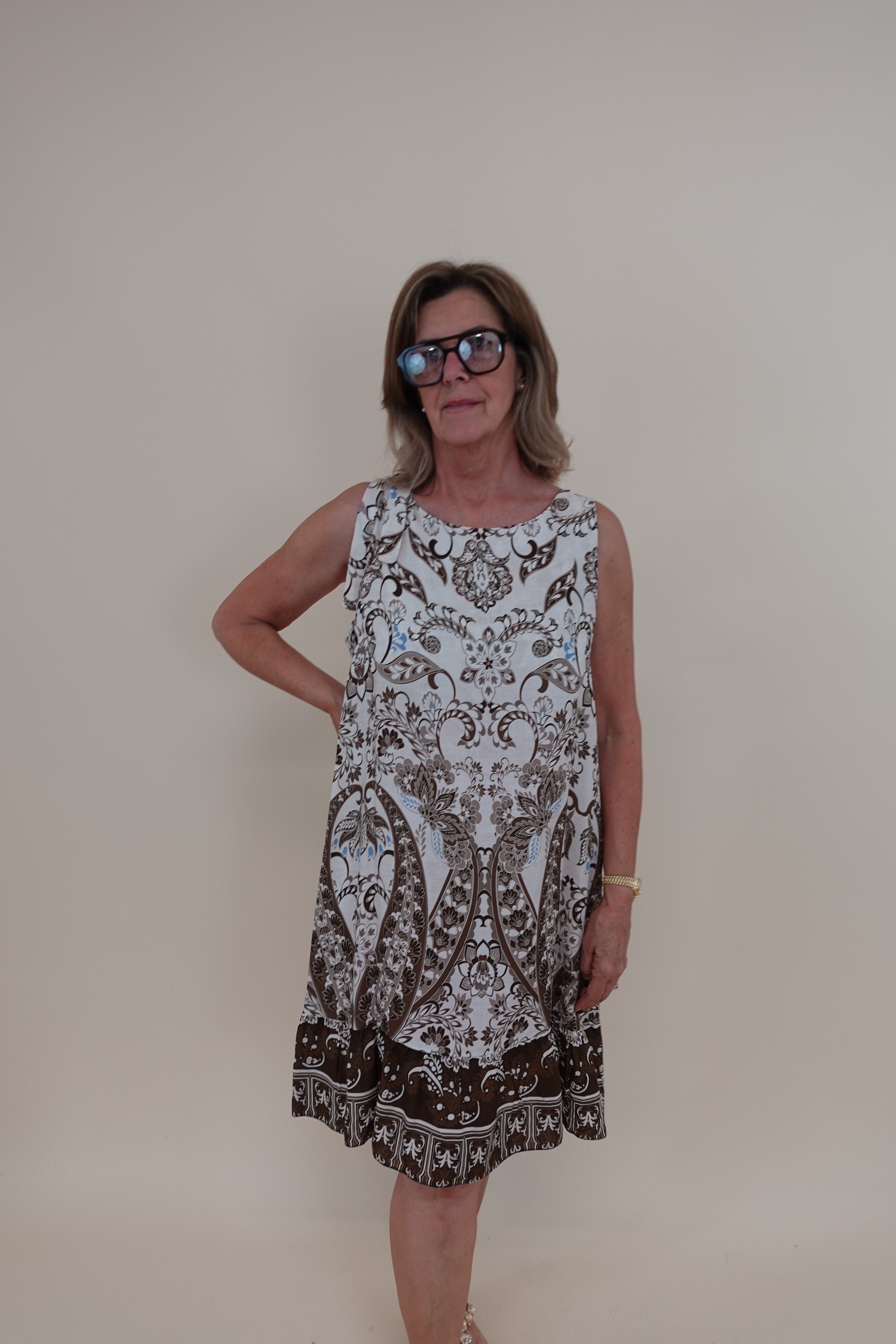 Abito Lorena Marrone