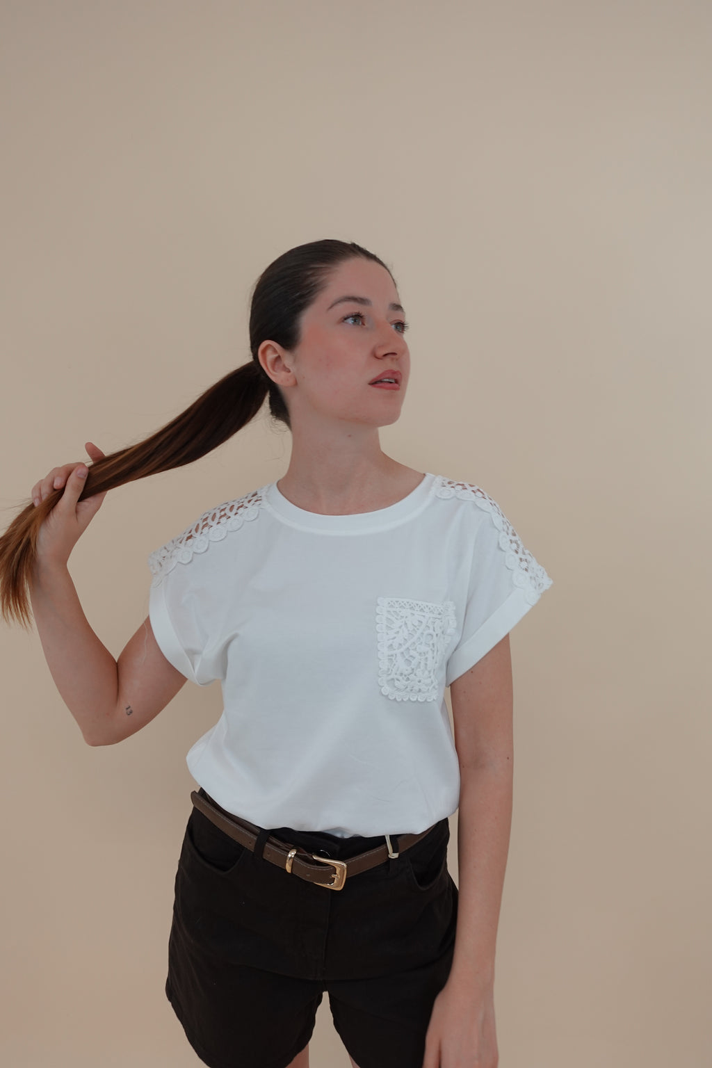T-Shirt Ricamo Bianca